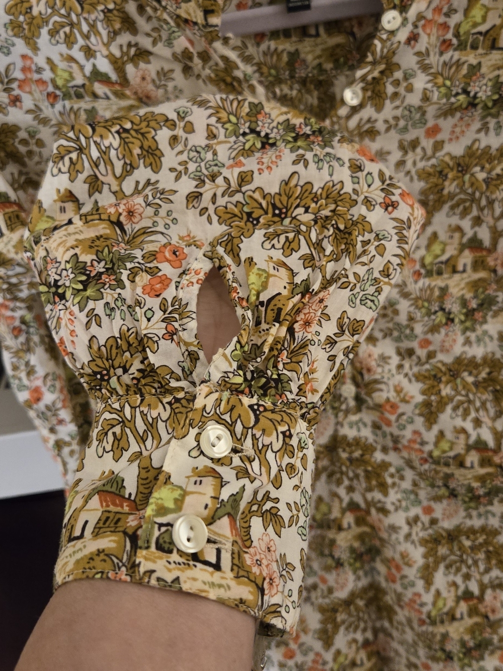 Talbots Cottagecore Cream Floral Long-Sleeve Button Front Top - Picture 2 of 9